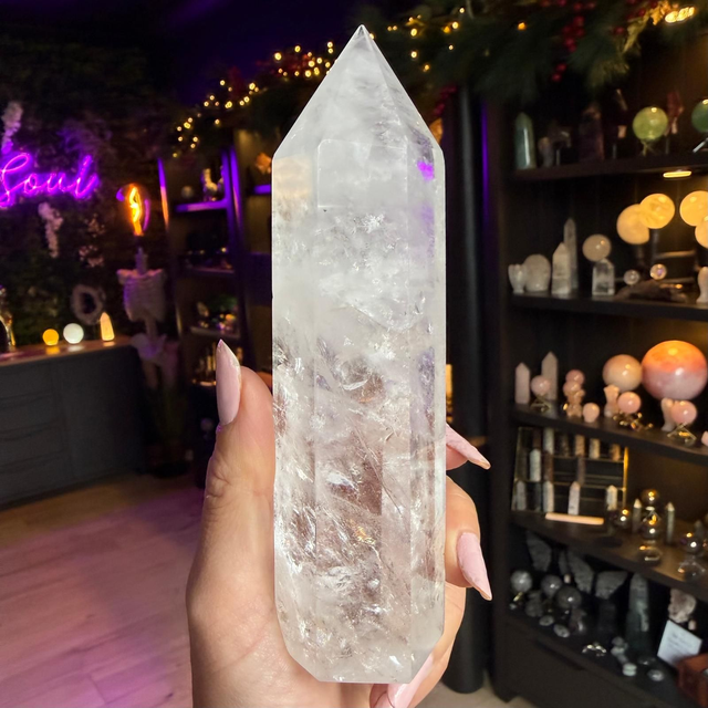 Clear Quartz Tower R44L5