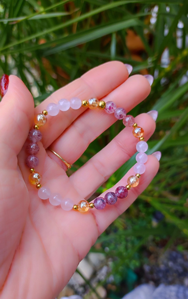 Bracelet "Épanouissement et Joie" Quartz fraise et Quartz rose