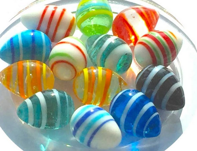 Oeufs en verre lot de 3