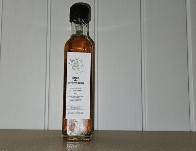 Sirop de cynorrhodon