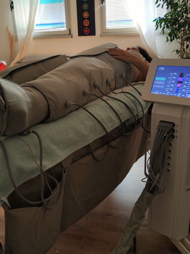 Pressoterapia - Infrarossi - EMS