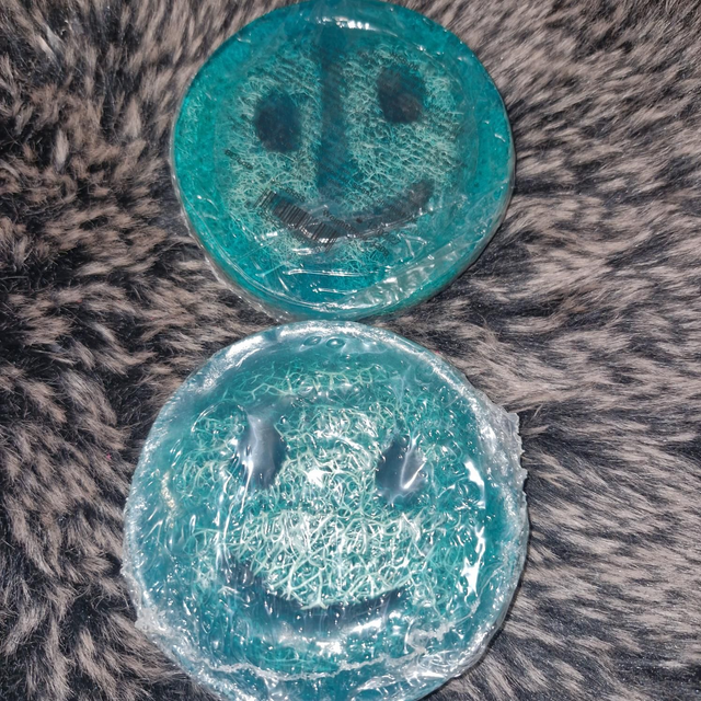 ✨️SAVON GOMMANT HAPPY FRAMBOISE ET GRENADE 