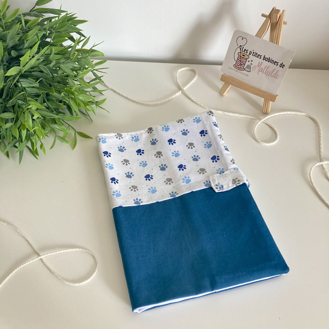 Protège carnet de santé | Pattes chien