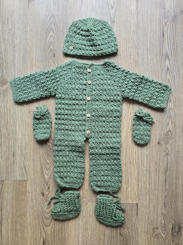 Crochet baby all-in-one romper, beanie hat, mittens, boots set sage green 0-3 months 