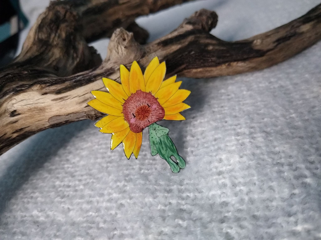 Pin's Tournesol