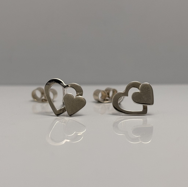 Boucles d’oreilles Cœur ajouré clous 