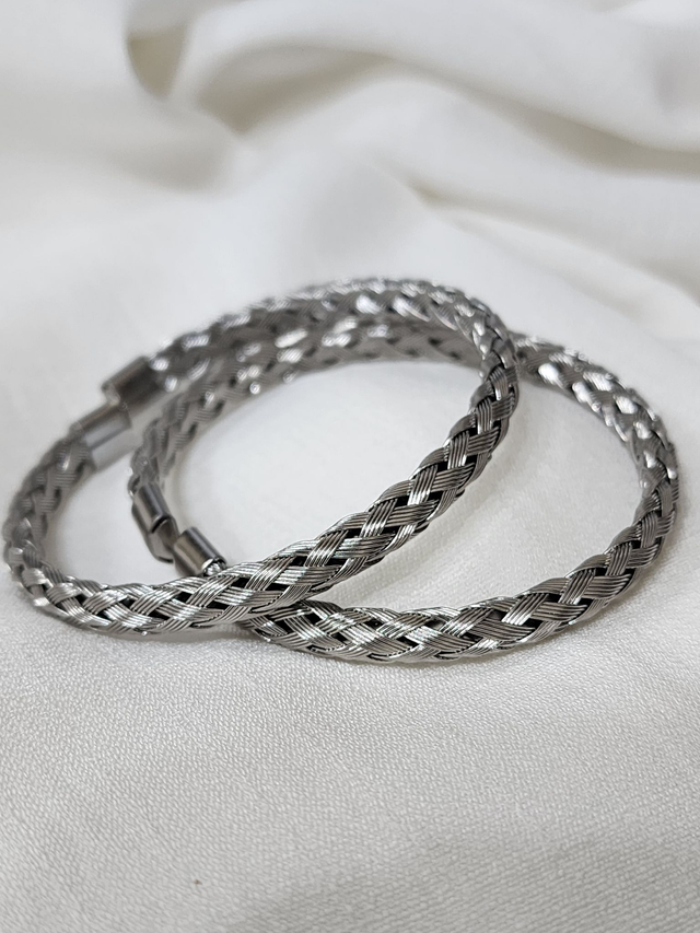 Bracelete Torcido Aberto Aço Inox