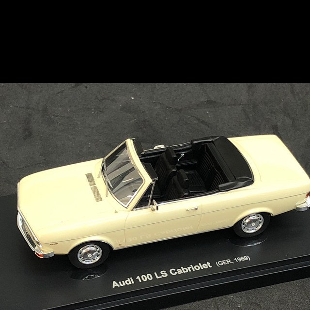 Audi 100 LS Cabriolet weiss 1969 Avenue 43 1:43