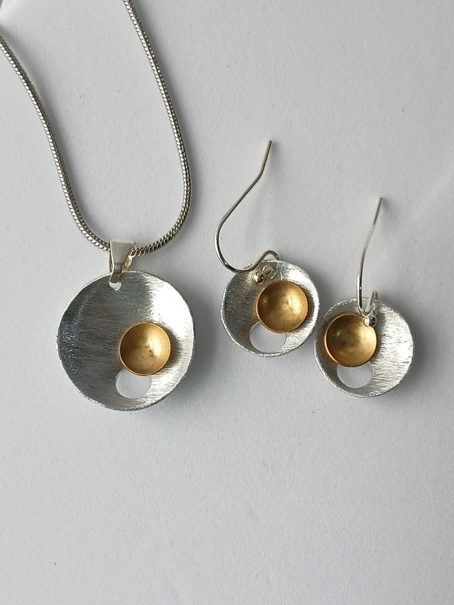 Two Tone Dome Matching Set