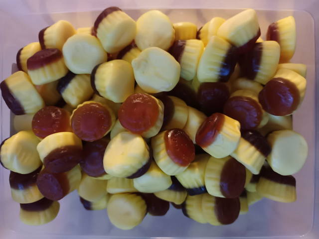 FLAN AU CARAMEL LISSES ( VENDU PAR 100 GRAMMMES )