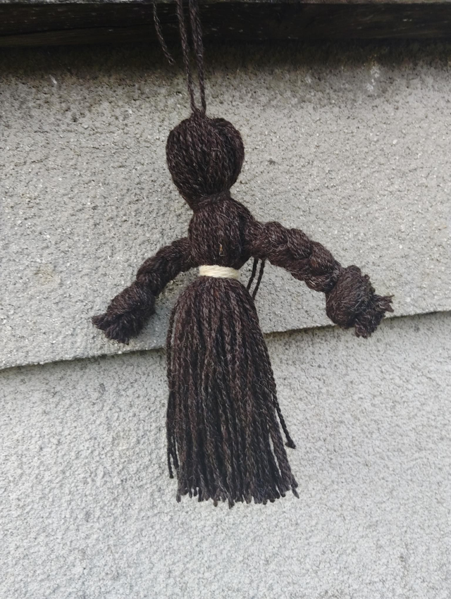 Poupée de laine