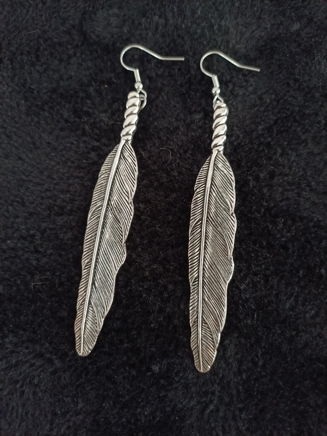 Boucles d'oreilles plumes longues 
