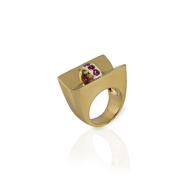 Anello retrò con zirconi