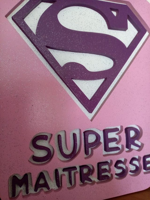 Super Maitresse - 20 x 25 cms