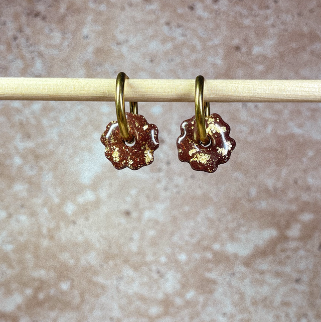 Minis fleurs - Marron chocolat &amp; éclat d'or (sans créoles)