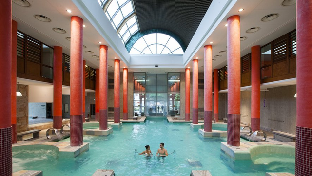 2h d'accès aux bains