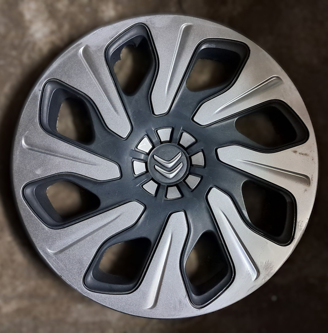 Enjoliveur Citroën C3-2 phases 2-modéle Fulgur A51 -15p occasion 