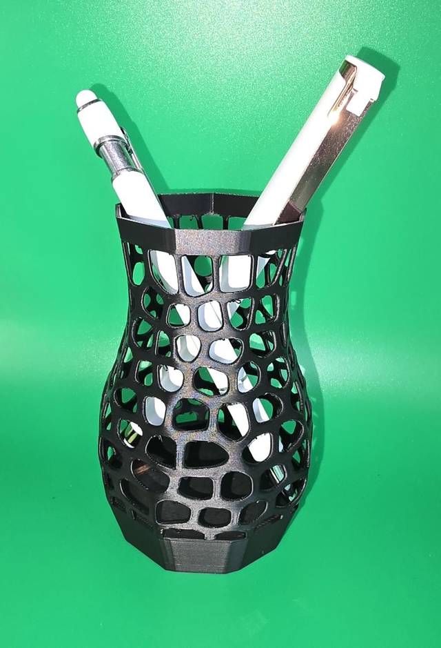 Stiftehalter "Newton"