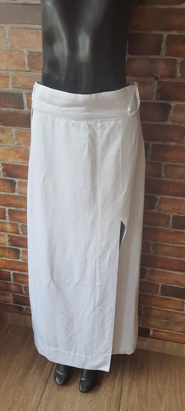 Saia Branca Longa De Tecido T/M