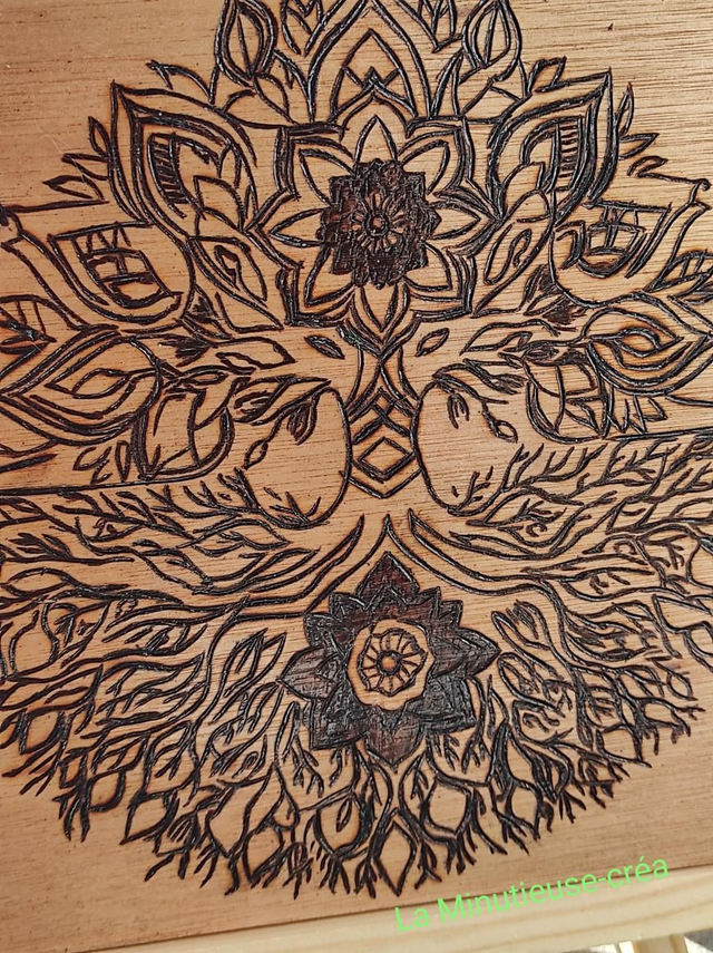 Cadre pyrogravure arbre de vie