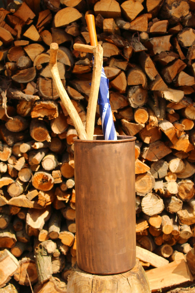 Handmade Copper Umbrella Stand – a rustic charm with practical elegance