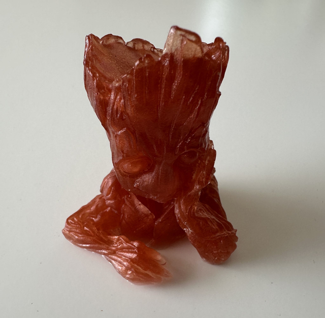 Baumfigur „Babywesen“