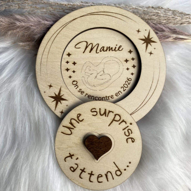 Annonce grossesse personnalisée en bois