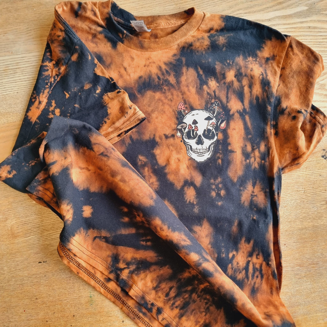 'Mushroom Skull' Tie Dye T-Shirt