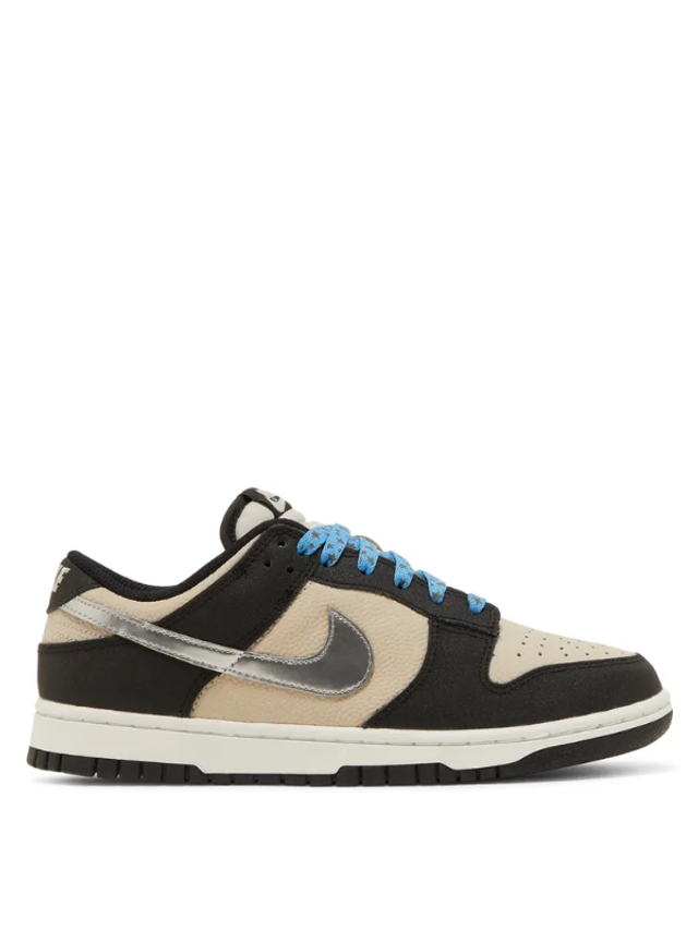 Nike Dunk Low Starry Laces WMNS (Taille 39)