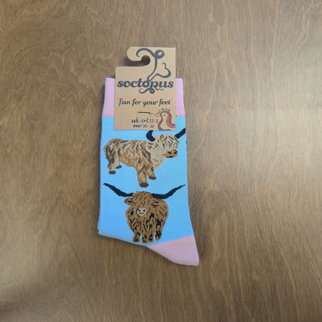 Highland Coo Socks - Child 12-3, Light Blue/Pink