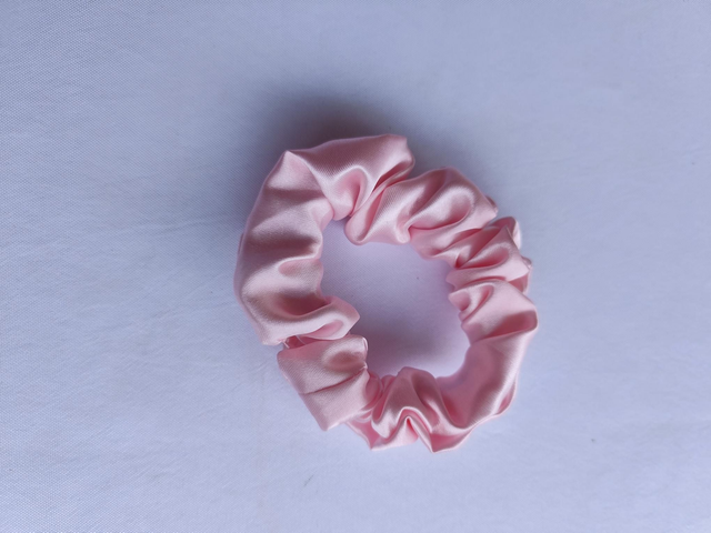 Chouchou satin M rose pale /unité