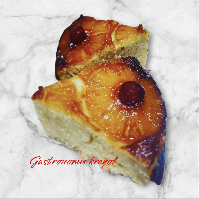 Renversé ananas cerise (La part)