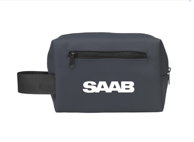 Toilettas met Saab-logo