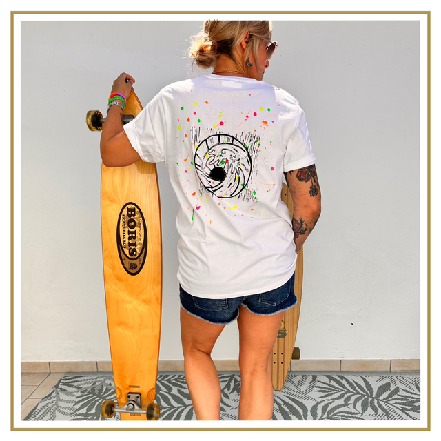 Unisex T-Shirt - WAVE