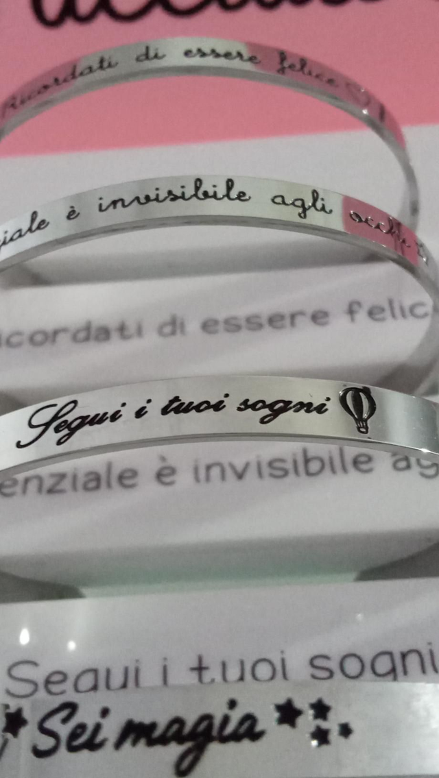 Bracciale " segui i tuoi sogni "