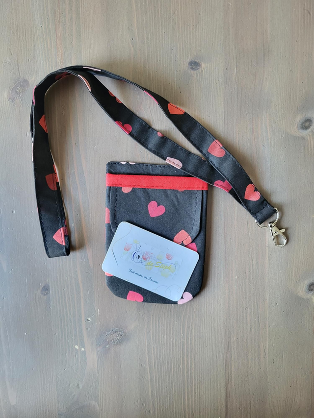 Ensemble porte-badge/poche à stylos