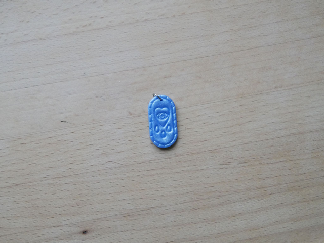 Charm œil larmes violet