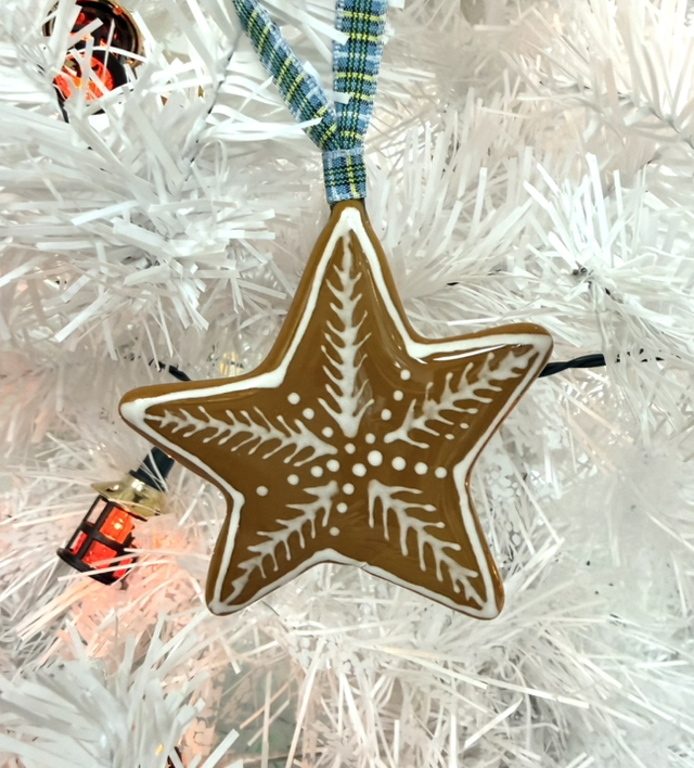 Isle be Creative - Gingerbread Star 