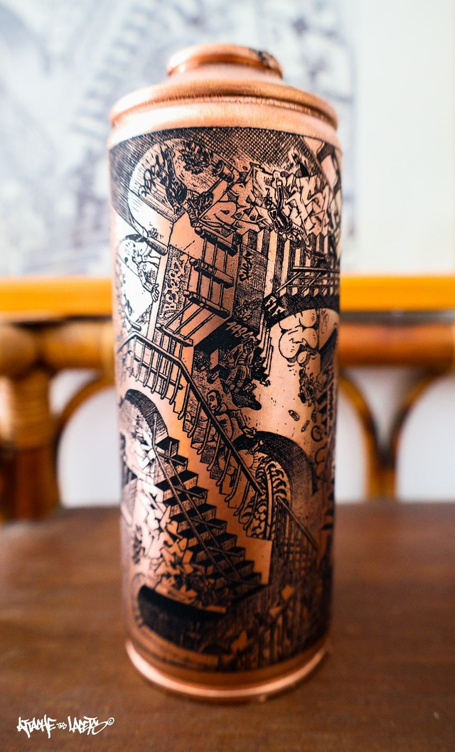 Spot Relativement Tendu - Spray Cuivre 400 ml - Exemplaire unique