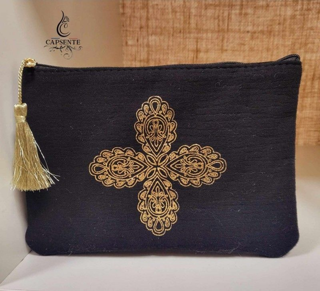 Pochette coton croix florale noire ou rose poudré