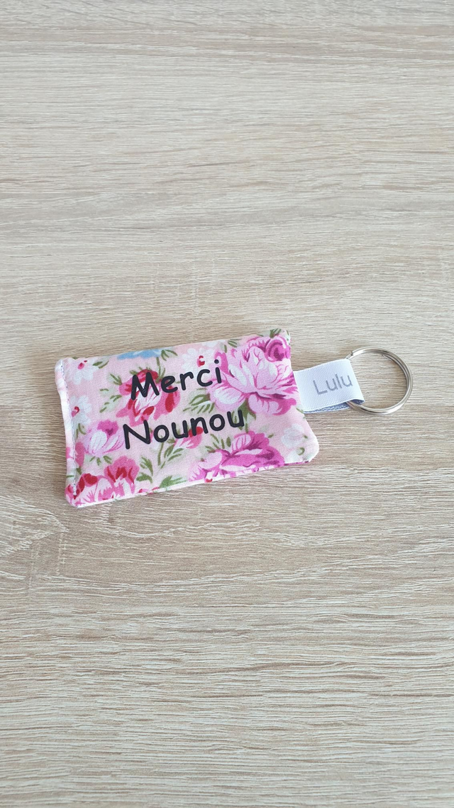 Porte clés Merci Nounou (rose bleu)