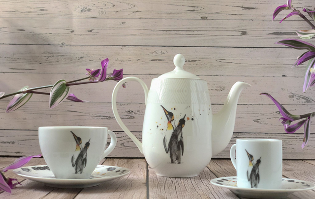 King penguin coffee set