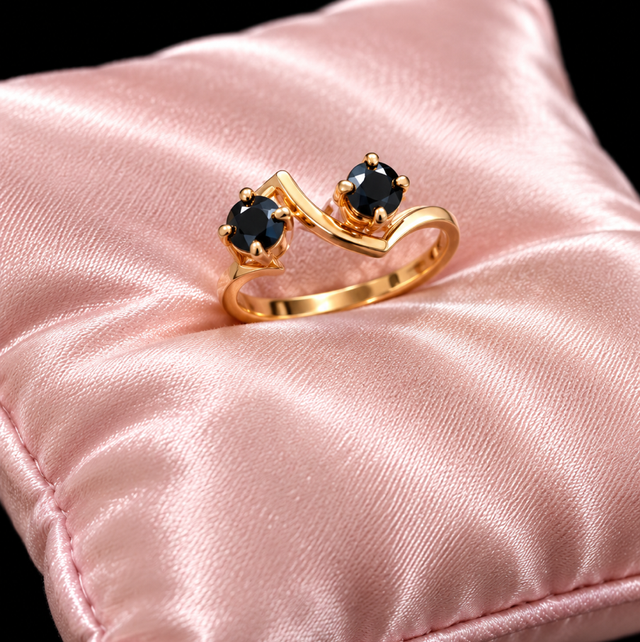 9ct Gold &amp; Sapphire Ring