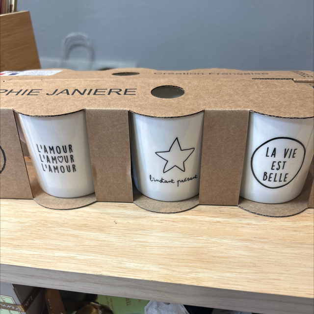 Tasses  à café :  noir