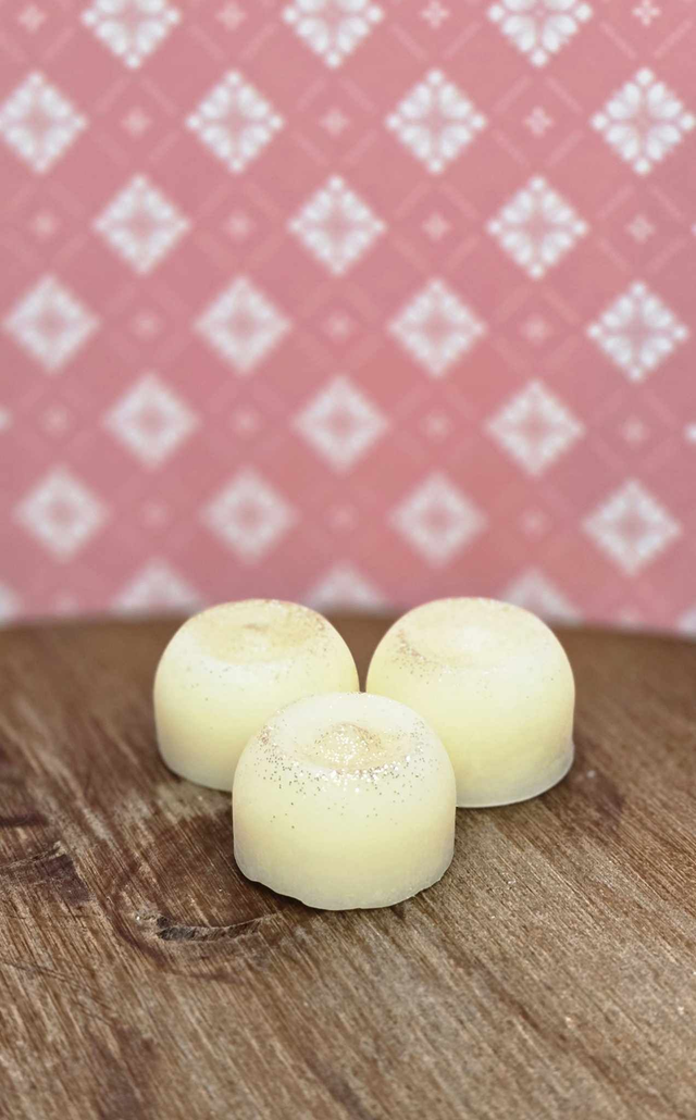 3 fondants senteur monoï pêche.