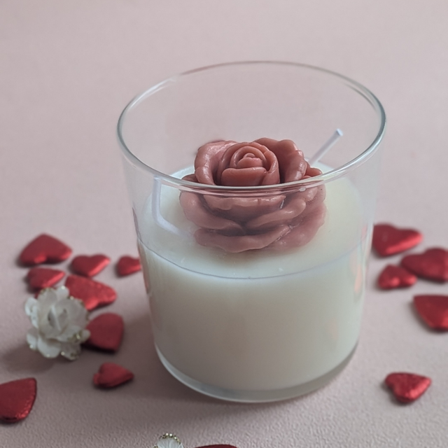 🕯️ Bougie rose pastel 197g – Jasmin