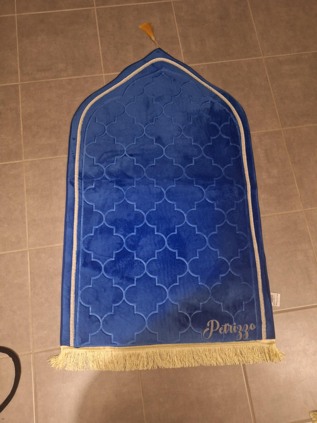 Tapis de Priere ( en dome )