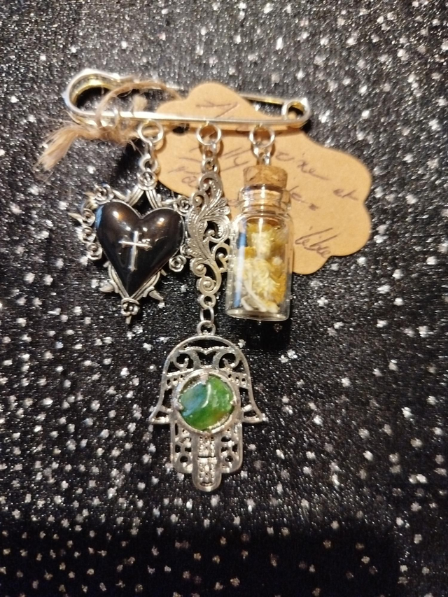 Broche paix et équilibre 