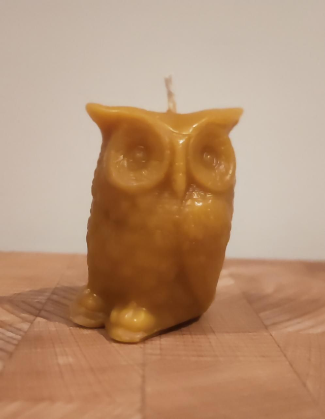 Owl 100% pure beeswax