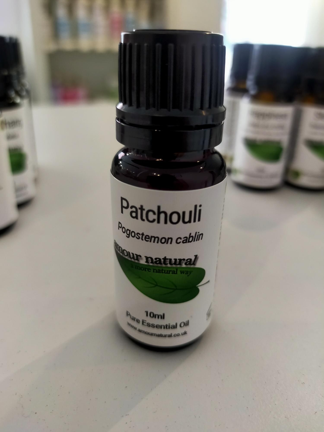Patchouli essential oil 10ml (Pogostemon cablin) pat0010